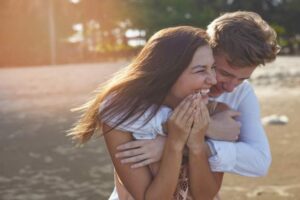 ほっぺを触る心理 彼が考えてる事 頬にボディタッチする心境5つ 恋愛up